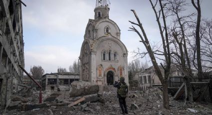 Rusia da ultimátum a ucranianos para entregar Mariúpol; Ucrania lo rechaza