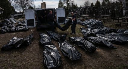 La policía de Ucrania halla más de 900 cuerpos de civiles en los alrededores de Kyiv tras la retirada de las fuerzas rusas