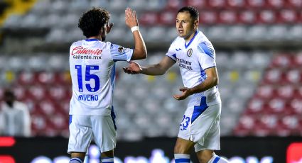 Cruz Azul agarra ‘pichón’ y en un partido muy pobre supera a Gallos para colocarse como cuarto lugar general