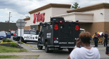 Tiroteo en supermercado de Buffalo deja al menos 10 muertos; gobernadora de NY ofrece ayuda estatal