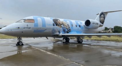 ¡Listo para despegar! Presentan el ‘Tango D10S’, un avión inspirado en Maradona para vuelos de ‘10’ al Mundial de Qatar