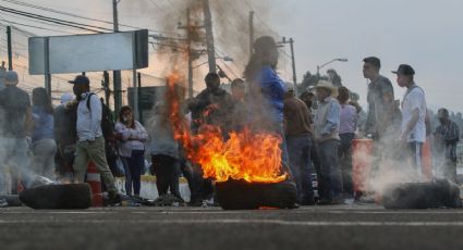 Detienen a ocho pobladores de Topilejo tras enfrentamiento con la policía; bloquean la autopista México-Cuernavaca