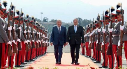 AMLO se reúne con el presidente de Guatemala durante su primera gira por Centroamérica; hablarán sobre seguridad y migración