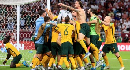 Australia se lleva el penúltimo boleto al Mundial tras superar en dramática tanda de penaltis a Perú