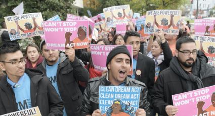 El programa DACA cumple una década en medio de marchas y manifestaciones en EU para exigir una solución migratoria permanente