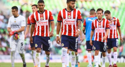 Chivas grita su primer gol, pero se queda 'mudo' ante Santos y sigue sin ganar en el torneo