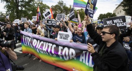 Juez de Tennessee prohíbe temporalmente a agencias federales aplicar leyes que protegen a la comunidad LGBTQ en 20 estados