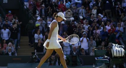 Iga Swiatek cae en Wimbledon y dice adiós al invicto más largo en el tenis femenil desde 1997