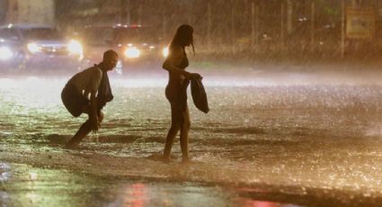 Autoridades piden extremar precauciones ante tormenta tropical "Lorena" en el norte del país