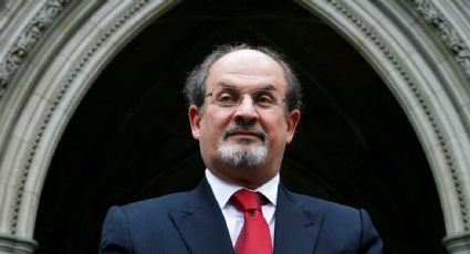 El ataque en contra de Salman Rushdie fue un acto de violencia horroroso, condena el gobierno de EU