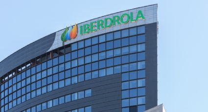 "Mandamos al carajo a Iberdrola": AMLO acusa que empresas privadas hacían negocios sucios con energía limpia