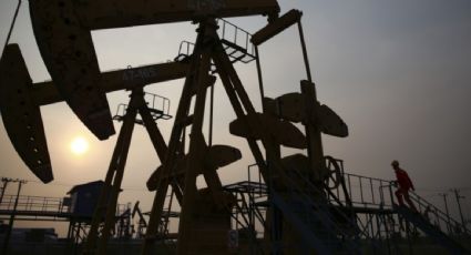 La OPEP+ acuerda seguir aplicando en 2023 un recorte a la producción de petróleo para "estabilizar los mercados"
