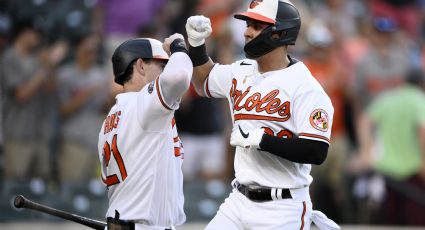 El mexicano Ramón Urías conecta su duodécimo cuadrangular de la temporada en Grandes Ligas