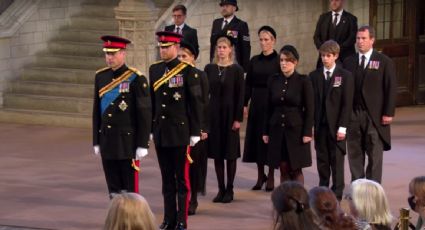 Guillermo y Enrique encabezan el homenaje de los nietos de Isabel II para la soberana en Westminster