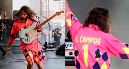 Mark Bowen, guitarrista de la banda británica IDLES, ofrece concierto vestido con un uniforme rosa de Jorge Campos