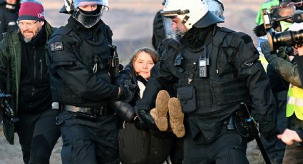 Detienen a la activista Greta Thunberg en una protesta contra una mina de carbón en Alemania