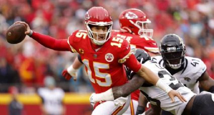 Mahomes luce como jugador top y conduce lesionado a los Chiefs a la Final de la AFC