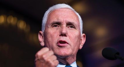 Hallan documentos confidenciales en la casa del exvicepresidente Mike Pence en Indiana