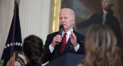 Biden pide alzar la voz contra los crímenes de odio en EU tras tiroteo en salón de baile de California