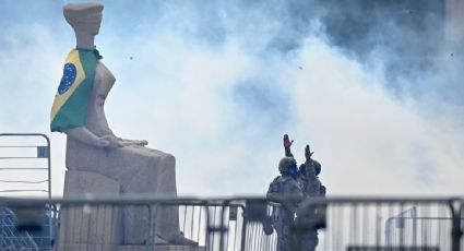 Tras más de cuatro horas de la invasión, policía recupera el control del Congreso, el palacio presidencial y la Corte de Brasil