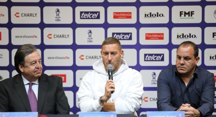 Francesco Totti, leyenda del futbol italiano, se rinde ante el 'Chucky' Lozano: "Es un jugador top"