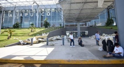 Un primer grupo de pasajeros sale de Acapulco rumbo a la CDMX a través del puente aéreo