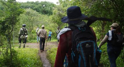 Suman 50 cuerpos rescatados de una barranca en Tacámbaro