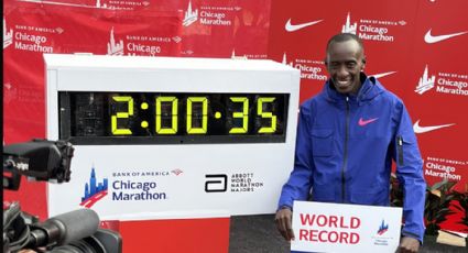 El keniano Kelvin Kiptum ‘vuela’ en el Maratón de Chicago y establece un nuevo récord mundial