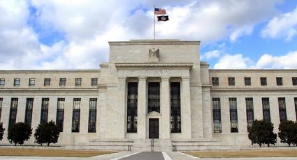 La Fed mantiene por segunda vez las tasas de interés, pero no descarta volver a subirlas "si la coyuntura lo exige"