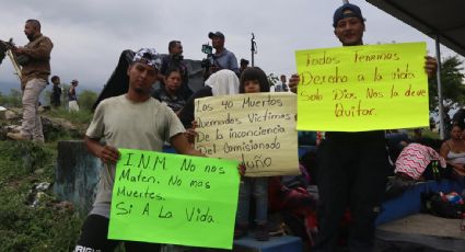Caravana migrante protesta por los fallecidos en México en su intento por llegar a EU y exigen al gobierno federal asumir su responsabilidad