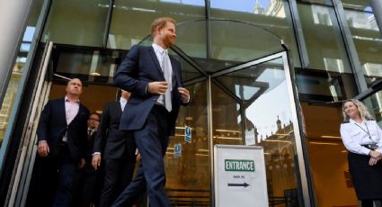 Tribunal de Londres determina que el príncipe Harry y Elton John sí pueden llevar a juicio a la editorial que los espió