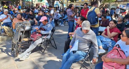 Maestros del SNTE rompen negociaciones laborales con el gobierno de Oaxaca y boicotean primer informe de Jara