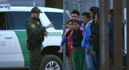 Defensores de migrantes condenan la aprobación de leyes en Texas que criminalizan el cruce ilegal de la frontera desde México