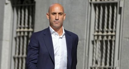 Tribunal del Deporte en España inhabilita tres años a Luis Rubiales por el beso a Jenni Hermoso