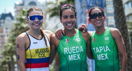 ¡Oro y bronce para México! Lizeth Rueda y Rosa María Tapia suben al podio en triatlón femenil de Panamericanos