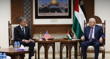El presidente Abás pide a Blinken en una reunión detener de inmediato la guerra entre Israel y Hamás