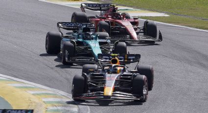 Checo Pérez arañó el podio en el Gran Premio de Brasil y terminó cuarto al perder un duelo espectacular con Fernando Alonso