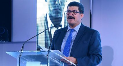 Javier Corral renuncia al PAN tras 41 años de militancia