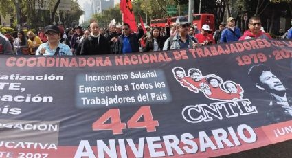 Maestros de la CNTE marchan en la CDMX a 44 años de su fundación; exigen a AMLO reinstalar mesa de diálogo