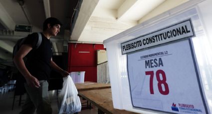 Los chilenos acuden a las urnas para votar una nueva propuesta de Constitución y reemplazar a la de la dictadura