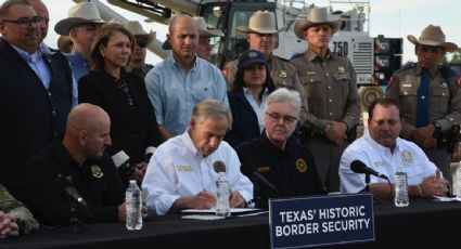 Abbott promulga ley antimigrantes; afirma que servirá para "proteger a Texas y EU de la negligencia de Biden en la frontera"