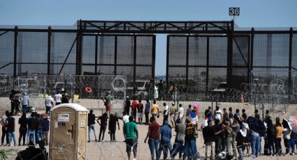 Activistas impugnan la ley de Texas que arrecia las medidas antimigrantes en la frontera de EU con México