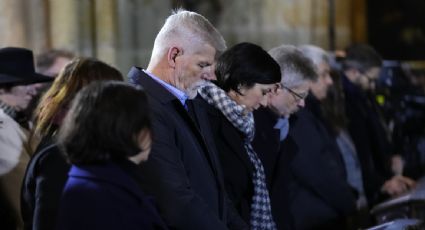 República Checa guarda un día de luto por los 14 muertos que dejó el tiroteo en la Universidad Carolina de Praga