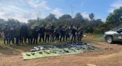 Detienen en Uruapan a 13 presuntos integrantes del CJNG