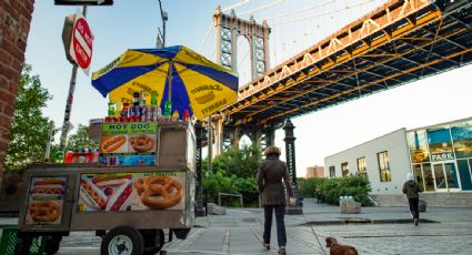 La ciudad de Nueva York obliga a vendedores ambulantes a retirarse del puente de Brooklyn