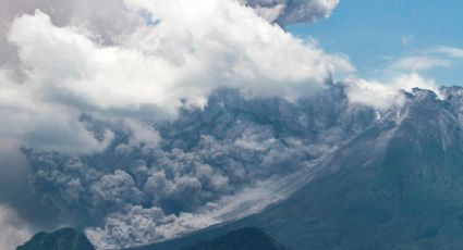 Entra en erupción el volcán indonesio Merapi, de los más activos del mundo