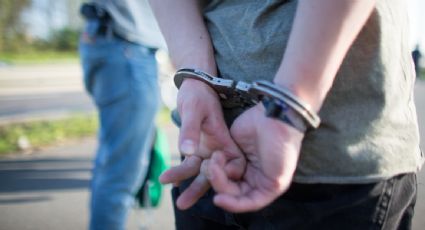 Detienen en Reino Unido a un hombre por maltrato infantil contra tres niños en un campamento; presuntamente intentó envenenarlos