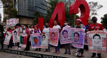 Detienen a nueve policías relacionados con la desaparición de los 43 normalistas de Ayotzinapa