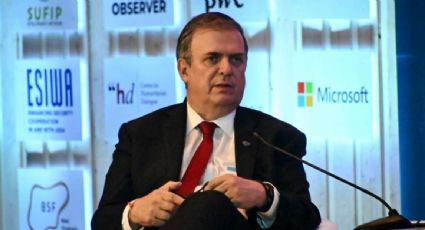 Ebrard asegura que con la llegada de la gigafábrica de Tesla se deberá acelerar el tránsito de México a las energías limpias