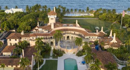 Una decena de simpatizantes de Trump se reúnen afuera de su mansión en Mar-a-Lago para expresarle su apoyo